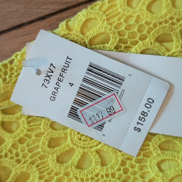 Yello skirt - Picture 2 of 6